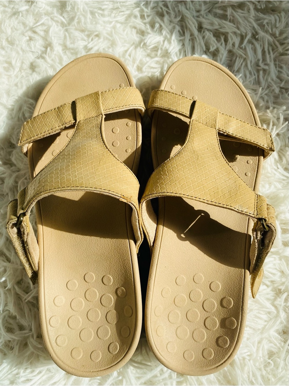 Vionic Ellie Adjustable Sandals Tan Snakesskin Embossed Comfort Slides Women’s 8 - Picture 2 of 9